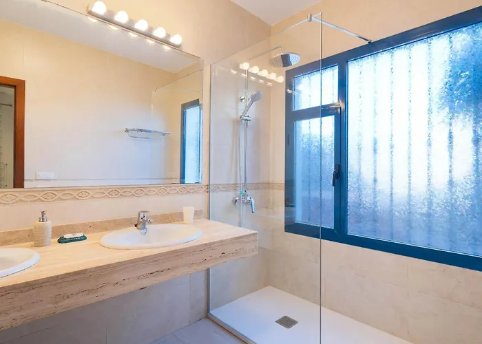 فيلة Keira بلايا بلانكا